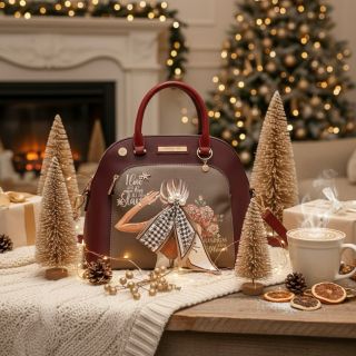 Hľadáš darček, ktorý prekvapí, poteší a zároveň je štýlový a kvalitný ? Kabelky Nicole Lee sú ideálnou voľbou –...