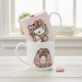 🍵 Pusheen + čaj = dokonalá kombinácia 💕 Prelistuj si náš carousel a nájdi šálku, ktorá ti spraví radosť hneď od prvého...